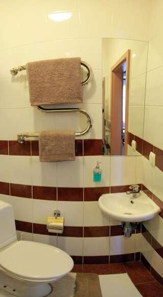 Апартаменты Apartment Naberezhnaya 1 Николаев Апартаменты-2